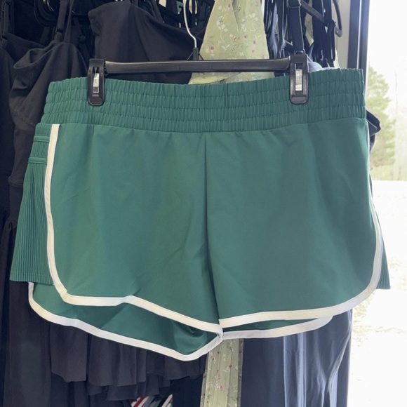 all in motion Pants - New item… all in motion shorts